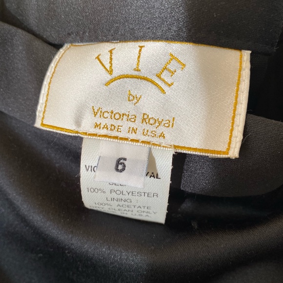 Long, black, satin skirt from VIE by Victoria Royal in size 6 - Picture 3 of 7